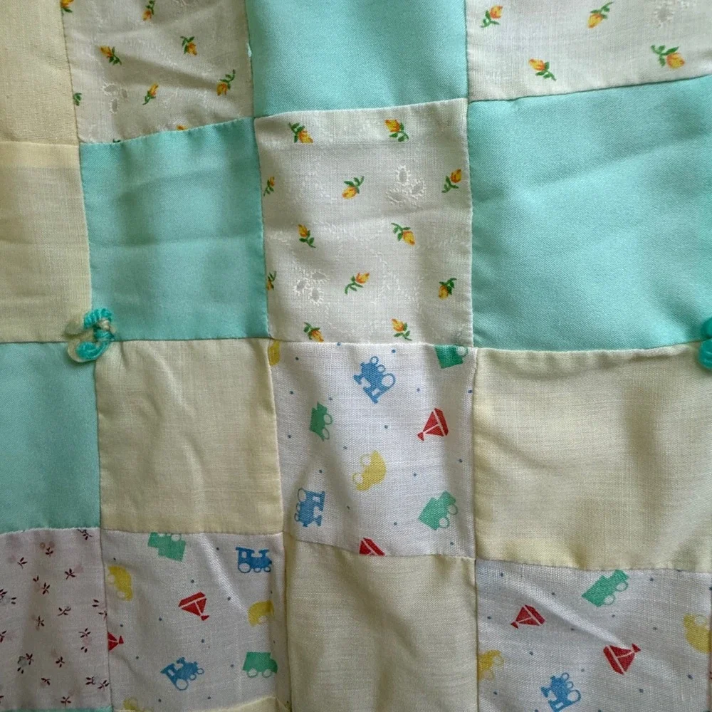 Vintage Handmade Patchwork Baby Quilt Pastel Teddy‎ Bear Bunny Blanket 38x53